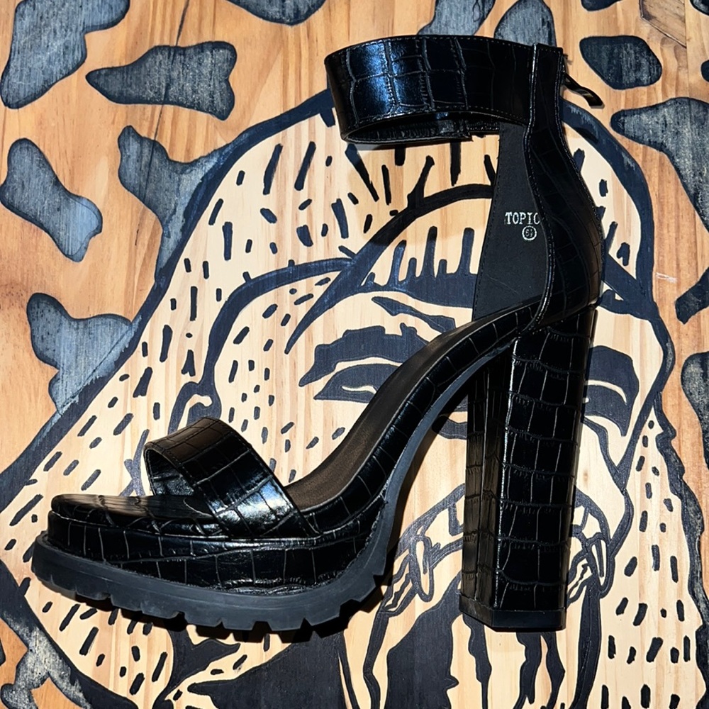 Open toe heels
